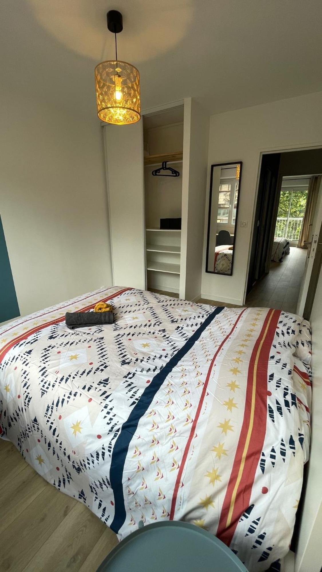 Blue Iro, Lumineux, 4 Chambres, Balcon, 105M2 Saint-Etienne  Buitenkant foto